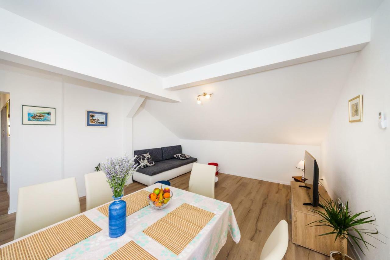 Apartman Iva Zara Екстериор снимка