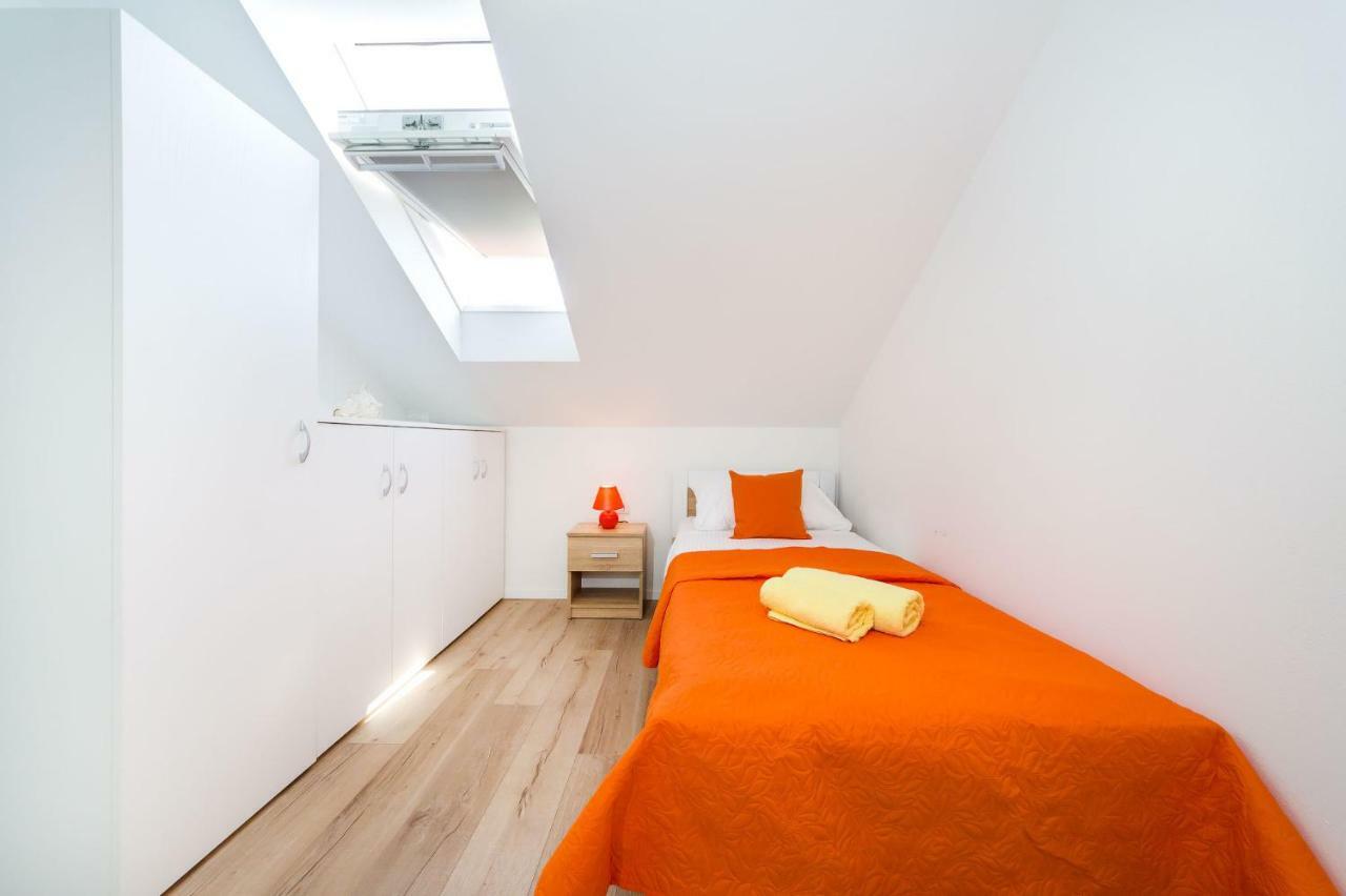 Apartman Iva Zara Екстериор снимка