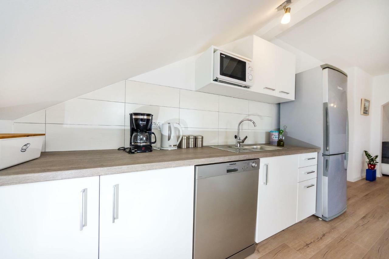 Apartman Iva Zara Екстериор снимка